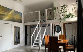 Amazing Art Loft / City Centrum/ Free Parking